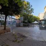 Siamo all�interno dei giardini Chiara Lubich, posti tra corso Benedetto Croce e viale della Repubblica...